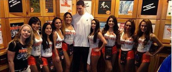 中场组织者 中场组织者