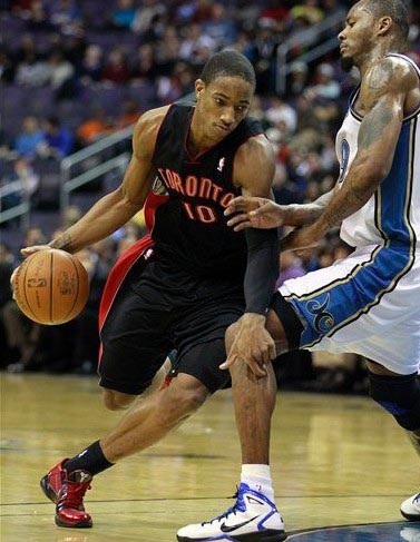 老粉的角色 老粉的角色