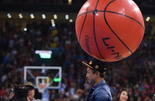 压制对手一 压制对手一